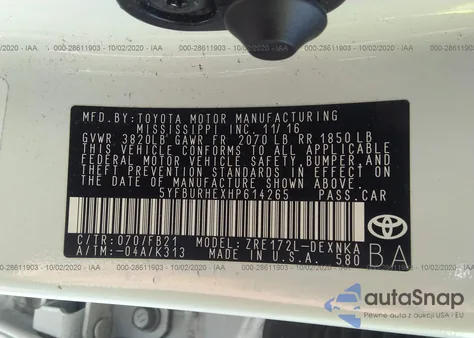 2017 Toyota Corolla Le z USA, uszkodzony, nr VIN 5YFBURHEXHP614265